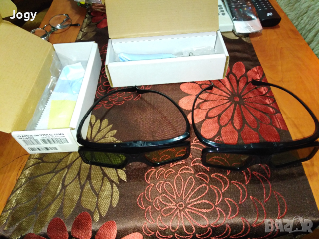 2бр активни 3D оригинални очила Тошиба, снимка 2 - Стойки, 3D очила, аксесоари - 44658404