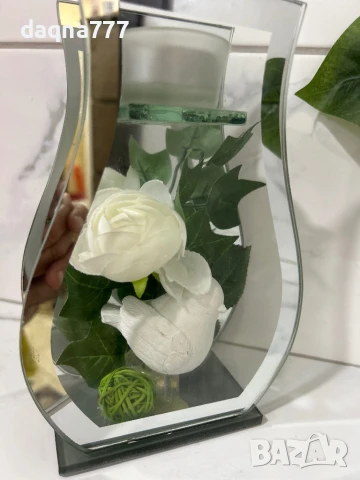 НОВО! Красив подарък: гълъб на мира, цвете, чаена свещ...