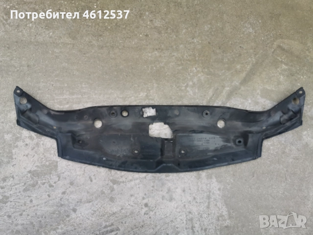 Оригинална кора над радиаторите за Honda Civic VIII 2006-2011, снимка 2 - Части - 51944660