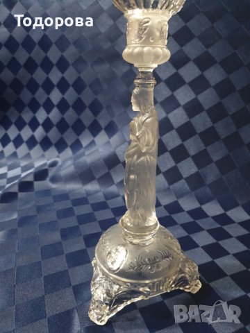 Кристален  свещник с религиозни мотиви, снимка 3 - Антикварни и старинни предмети - 42612534