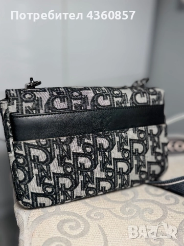 Дамска чанта Pinko, снимка 5 - Чанти - 52251311