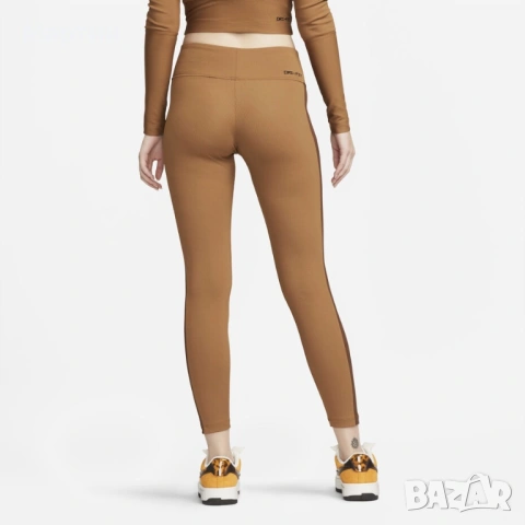 Дамски комплект Nike Since 1972 - размер XS, снимка 10 - Спортни екипи - 54077099