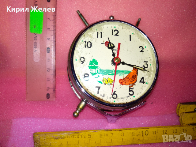 SHANGHAI CHINA Стар РЯДЪК КОЛЕКЦИОНЕРСКИ РЕТРО МЕХАНИЧЕН КИТАЙСКИ БУДИЛНИК ШАНХАЙ 28696