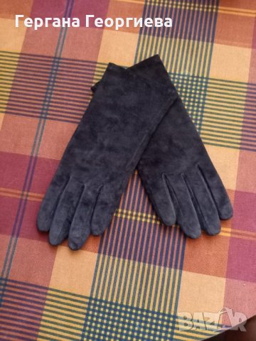 Дамски ръкавици естествен велур, снимка 1 - Шапки - 23746865