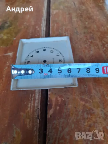 Циферблат часовник,будилник Слава, снимка 6 - Антикварни и старинни предмети - 49348338