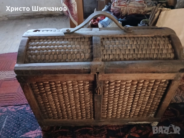 Легло,гардероб , скрин и печка, снимка 9 - Антикварни и старинни предмети - 50365139