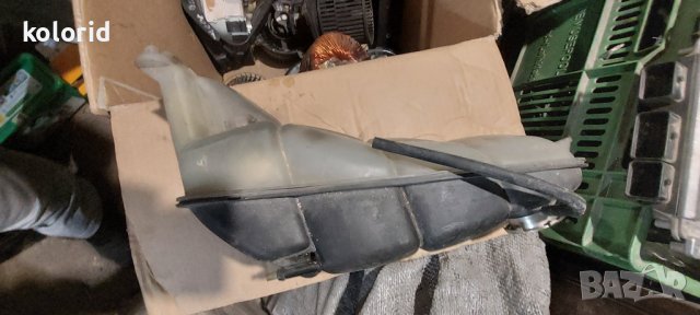 Казанче за антифриз за Mercedes-Benz C-Class Sedan W202 от 03.1993 г до 05.2000 г, снимка 4 - Автомобили и джипове - 39482227