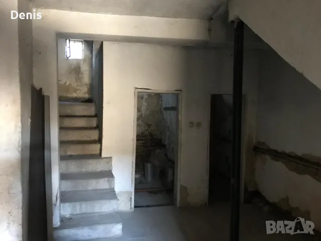 продава се къща самостоятелно , снимка 18 - Къщи - 50201548