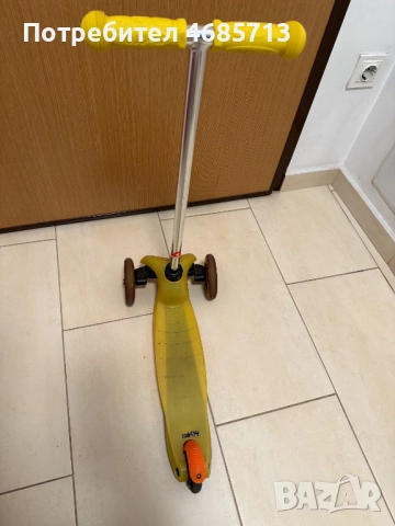 Тротинетка Micro Mini Classic с три колела, снимка 3 - Детски велосипеди, триколки и коли - 52825929