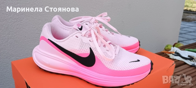Маратонки NIKE W REVOLUTION 8
