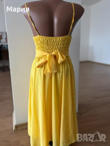 Дамски рокли в М размер , снимка 6 - Рокли - 49476923