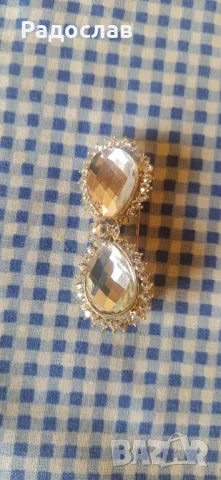 кристална брошка, снимка 2 - Други - 47732843