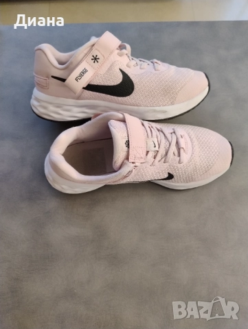 Детски маратонки Nike revolution 6 flyease nn, размер 35,5 (стелка 22,5 см) , снимка 3 - Детски маратонки - 52103790