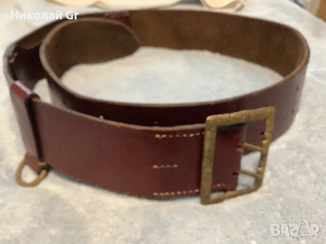 Български офицерски колан  времената социализма кожа отличен състояние
