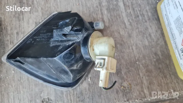 Мигач Seat Ibiza/Cordoba 96г десен Valeo, снимка 2 - Части - 50031220