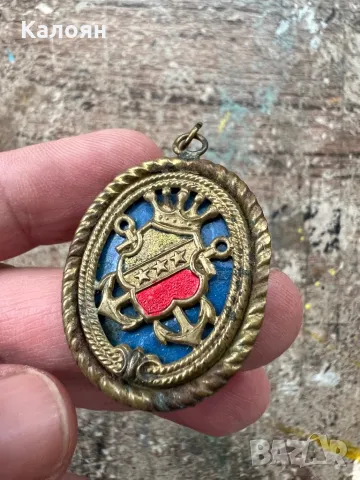 Стар медалион