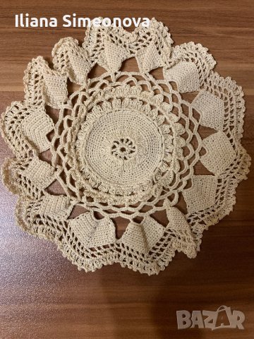 Ръчно плетени карета, снимка 4 - Декорация за дома - 42793177