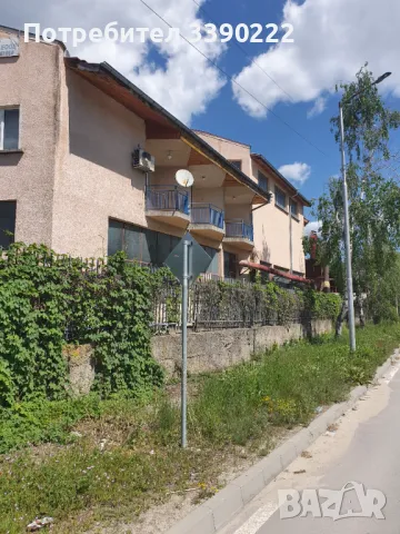 Производствена сграда и складове, снимка 1