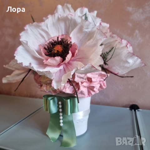 🌷 Ръчно изработена цветна аранжировка в бяло и розово от арт ателие Lollipop