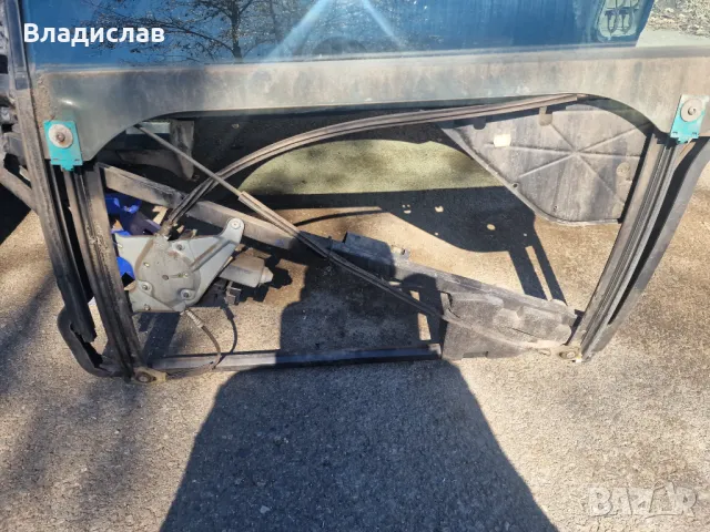 Рамка със стъкло и машинка за Audi A3 8L , снимка 2 - Части - 49403726