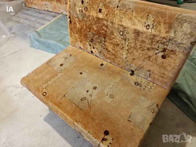 Кухненски ъглов диван, снимка 5 - Дивани и мека мебел - 52028155