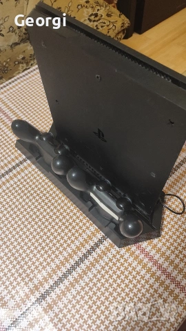 Play Station 4 slim 1TB, снимка 5 - PlayStation конзоли - 54296062