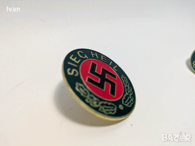 Колекционерски баджове нацистки значки Sieg Heil 2 броя, снимка 4 - Колекции - 53296920