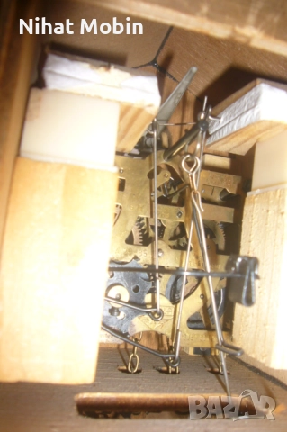 Стенен часовник кукувица, снимка 3 - Стенни часовници - 52135755