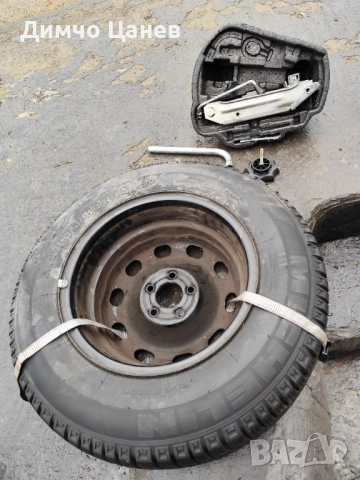 Продавам резервна гума комплект голф 4 , снимка 5 - Гуми и джанти - 52864023