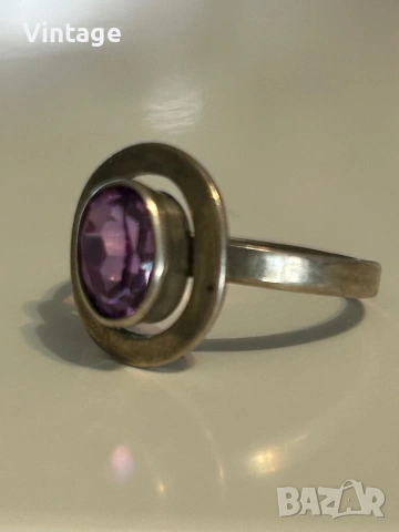 Прекрасен старинен съветски сребърен пръстен с естествен камък аметист , снимка 3 - Пръстени - 53347517