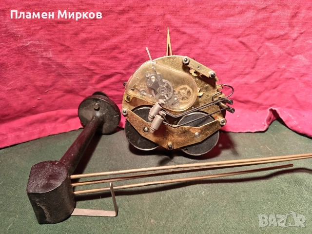 Механизъм за германски настолен часовник, снимка 5 - Антикварни и старинни предмети - 51980202