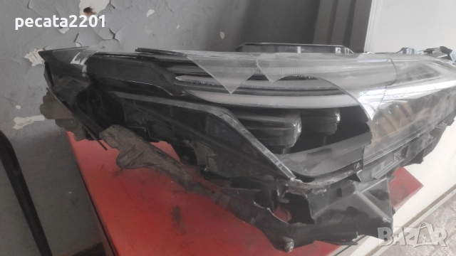 Продавам - оригинален Full Led десен фар за Lexus NX 2024 г за части, снимка 2 - Части - 51886294