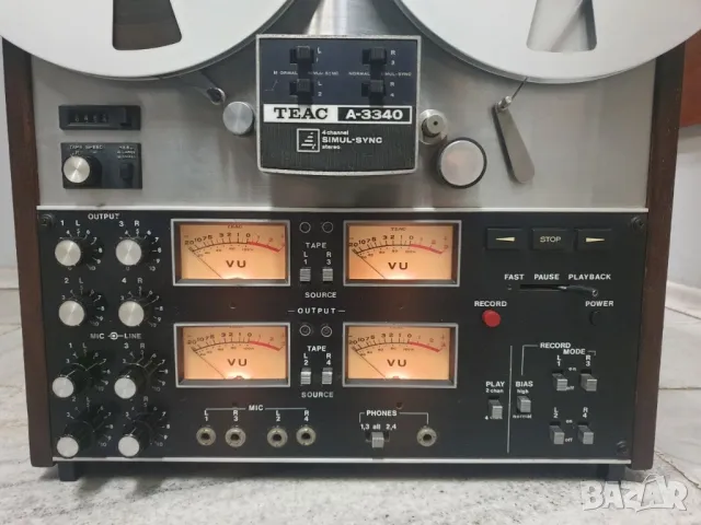 Ролков магнетофон TEAC A3340 Всичко му работи.
Четири писти в една посока.
, снимка 12 - Декове - 47309371