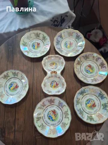 Порцеланови чинийки с Трите грации 