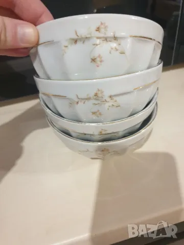 Порцеланови купи/купички