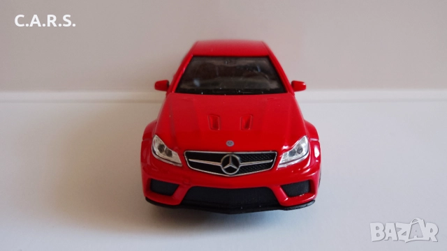 Mercedes-Benz C63 AMG Coupe Welly - Мащаб 1:34-39, снимка 14 - Колекции - 51270378