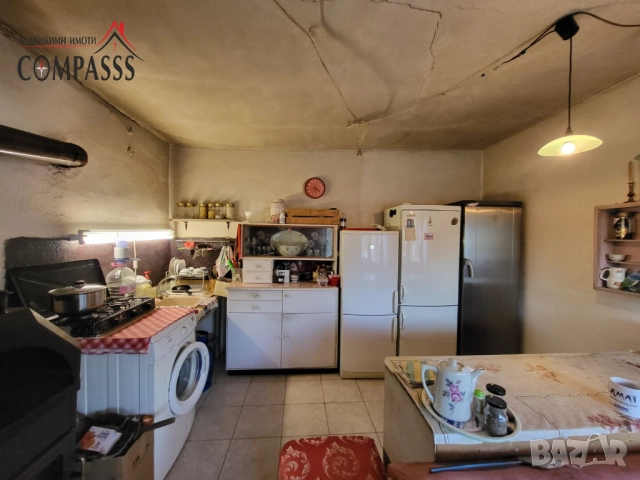 с. Изворово, Общ. Ген. Тошево, къща с двор – 27000 евро!, снимка 4 - Къщи - 52233475