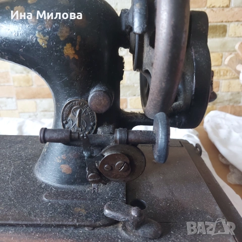 Ръчна шевна машина Singer, снимка 3 - Антикварни и старинни предмети - 54007147