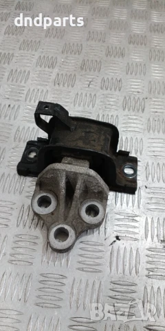 Тампон двигател Opel Corsa D 1.3CDTi 2010г.	