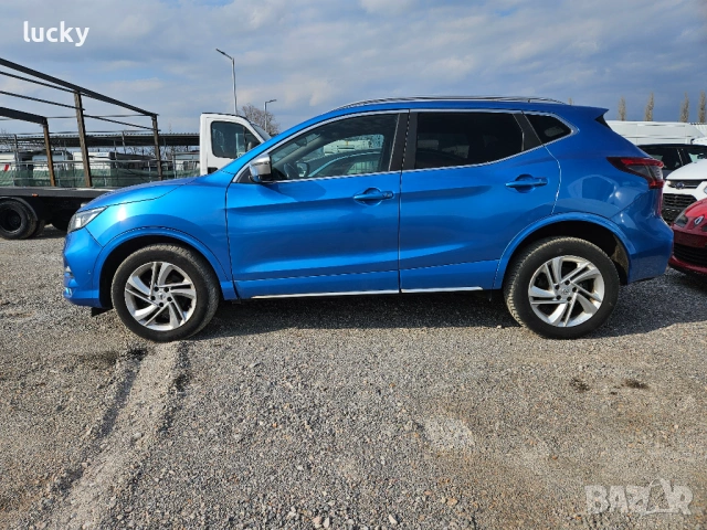 NISSAN Qashqai 1.7 dCi 4x4 Tekna , снимка 3 - Автомобили и джипове - 53306293