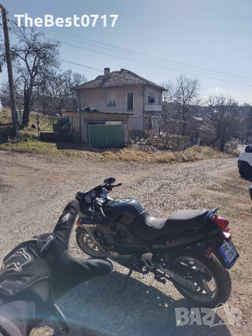 Suzuki Katana 750k Топ Състояние Уникат , снимка 4 - Мотоциклети и мототехника - 44660621