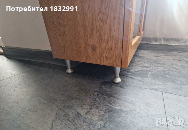 Шкаф-витрина за съхранение, снимка 5 - Секции и витрини - 54225878