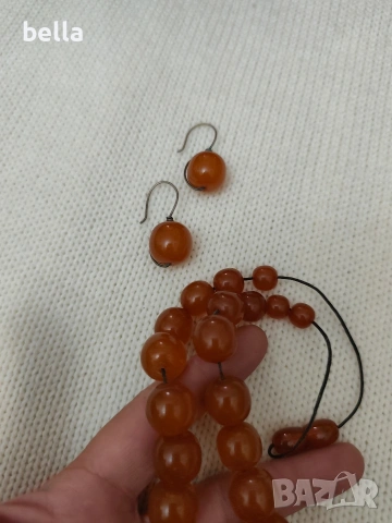 Стар руски кехлибарен гердан с кръгли,плътни зърна и обеци кехлибар и сребро ,50 грама, снимка 4 - Антикварни и старинни предмети - 54163003