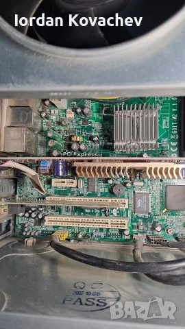 настолен компютър fujitsu siemens за части, снимка 8 - Геймърски - 53970807