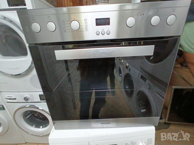 Като нова иноксова печка за вграждане Миеле Miele Made in Germany PIROLISE с две години гаранция!, снимка 3 - Печки, фурни - 54307969
