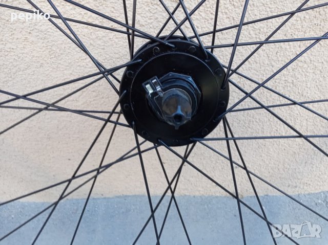 Продавам колела внос от Германия  предна капла с динамо главина CRXB 28 цола за диск и вибрейк, снимка 3 - Части за велосипеди - 30920613