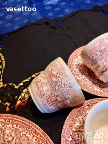 Английски чаен сервиз, снимка 4 - Сервизи - 52936660