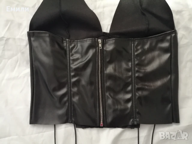 Нов дамски кожен топ/бюстие/корсет р-р XS и S, снимка 13 - Корсети, бюстиета, топове - 51076369