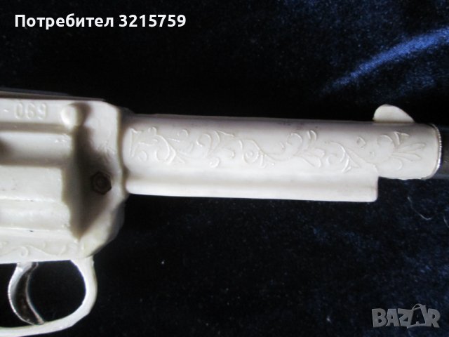 70-те детска играчка -бакелитов пистолет за капси, снимка 7 - Други - 38748385