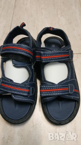 Разпродажба! Оригинални сандали Mad Wax номер 37, снимка 2 - Детски сандали и чехли - 42478961